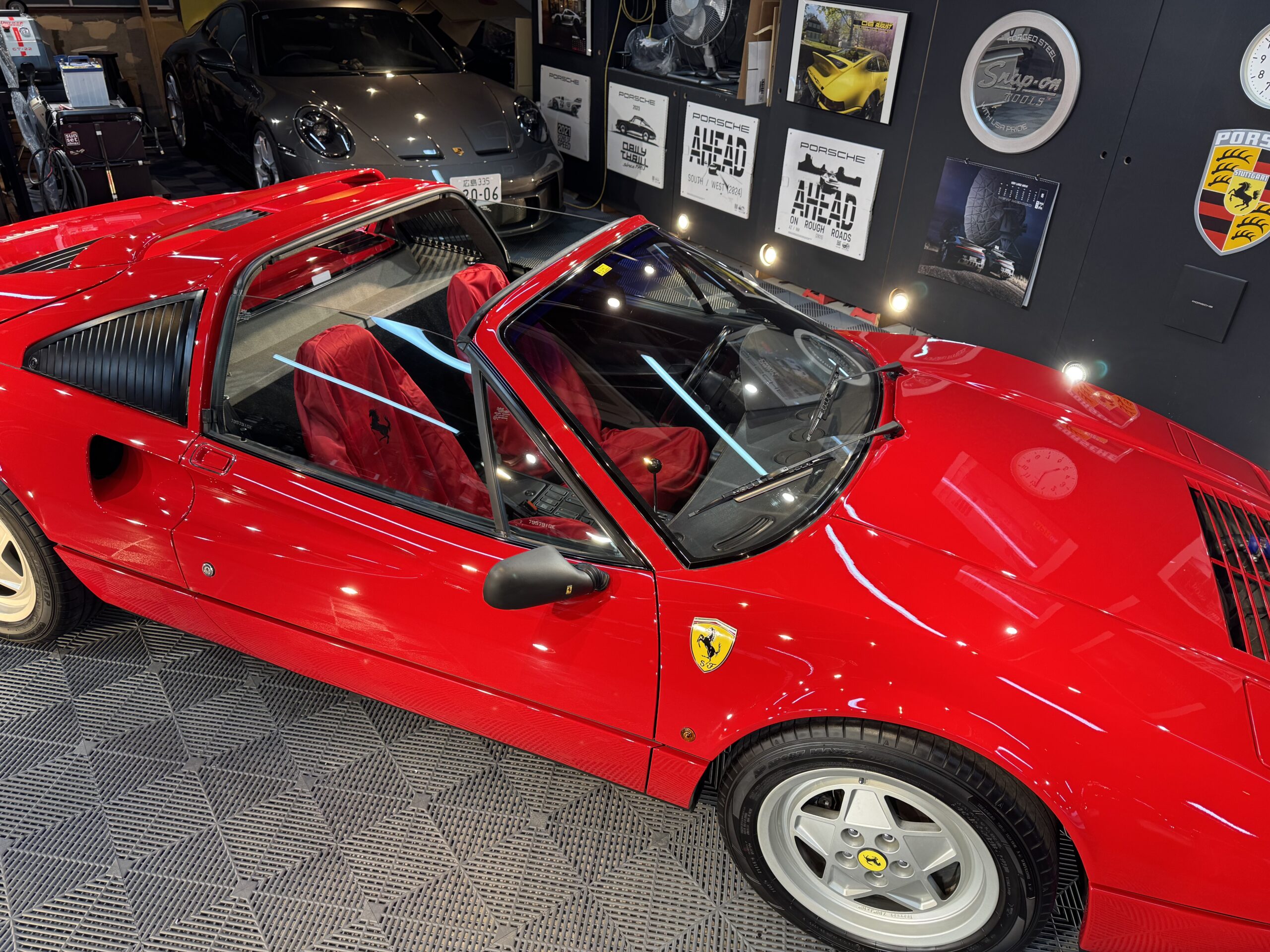 カーコーティング専門ショップ GARAGESHIN