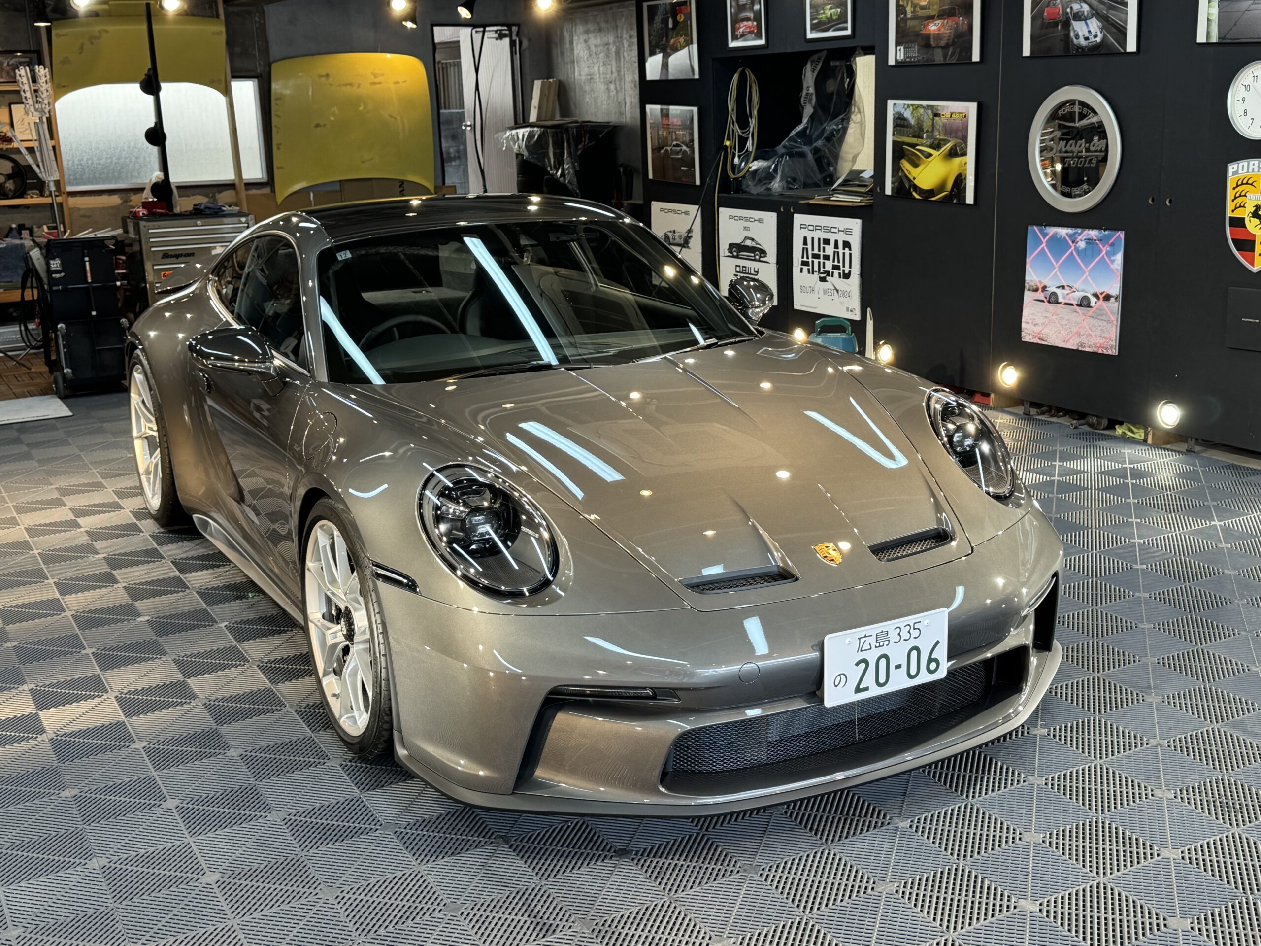 カーコーティング専門ショップ GARAGESHIN